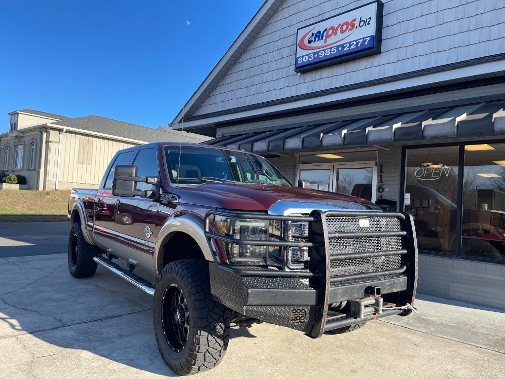 2012 Ford F-350 Super Duty Lariat's photo
