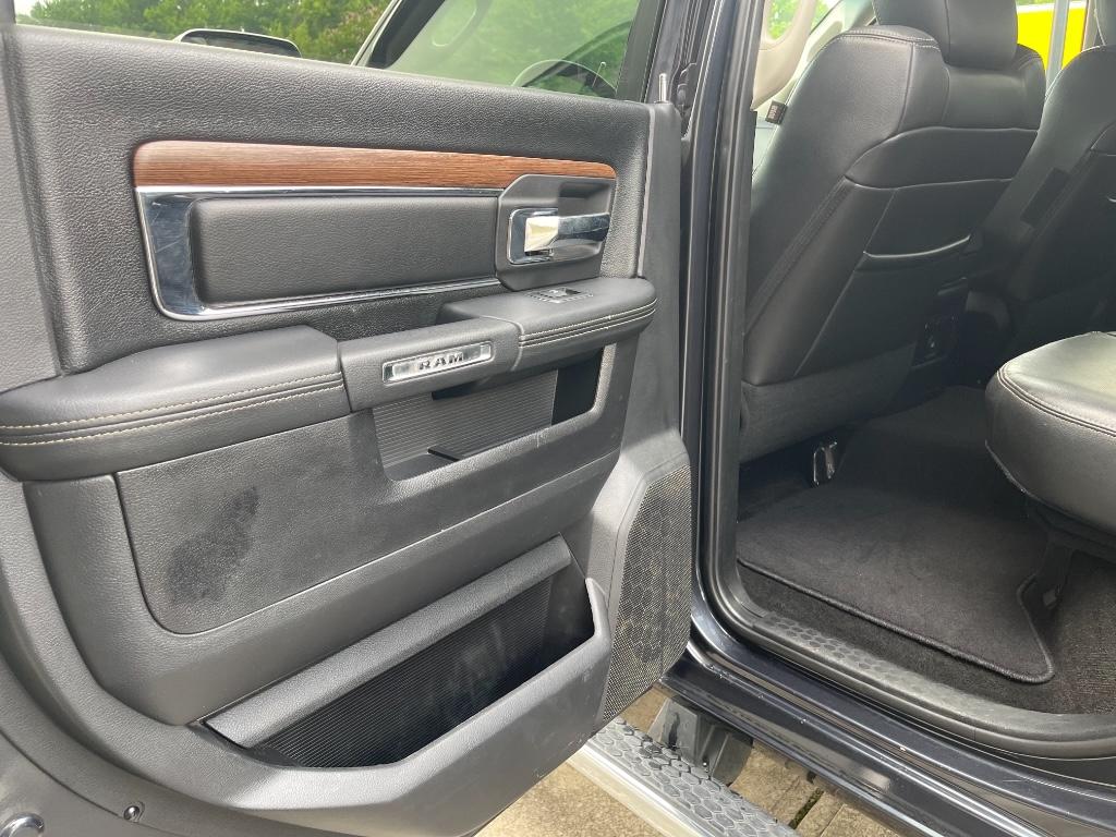 2016 RAM Ram 2500 Pickup Laramie - Photo 15