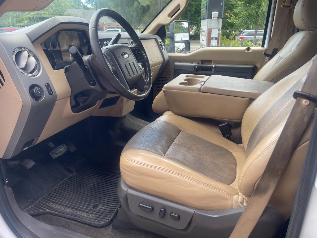 2011 Ford F-350 Super Duty Lariat - Photo 11