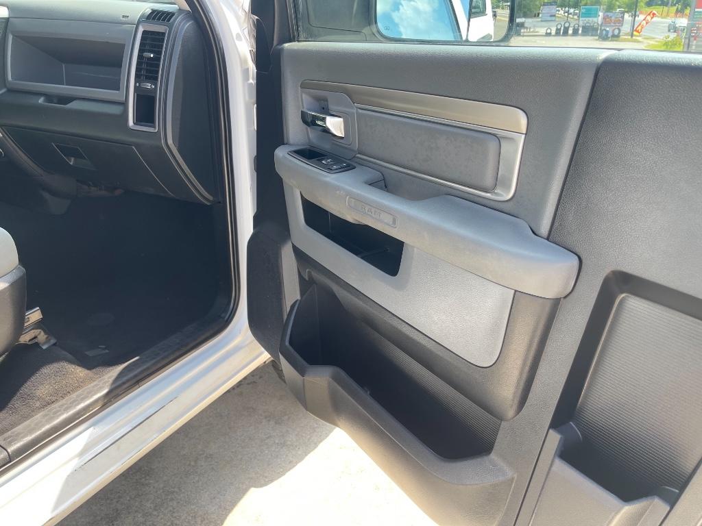 2016 RAM Ram 2500 Pickup Tradesman - Photo 18