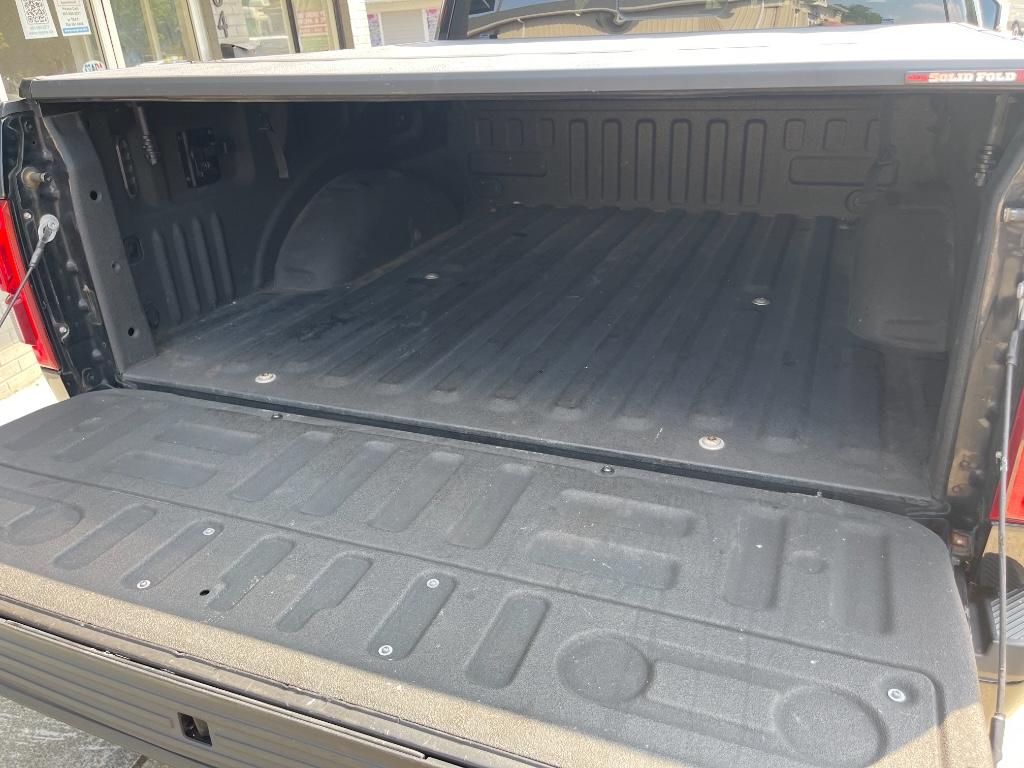 2016 Ford F-150 Platinum - Photo 16