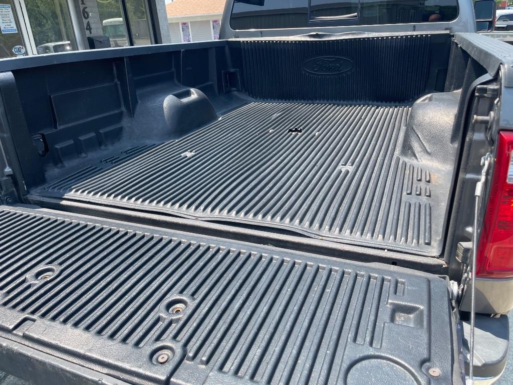 2011 Ford F-250 Super Duty Lariat - Photo 16