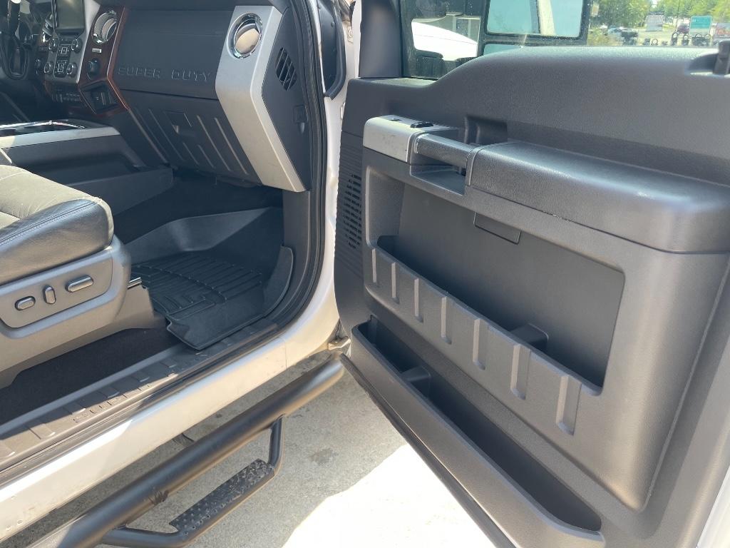 2014 Ford F-350 Super Duty Lariat - Photo 22