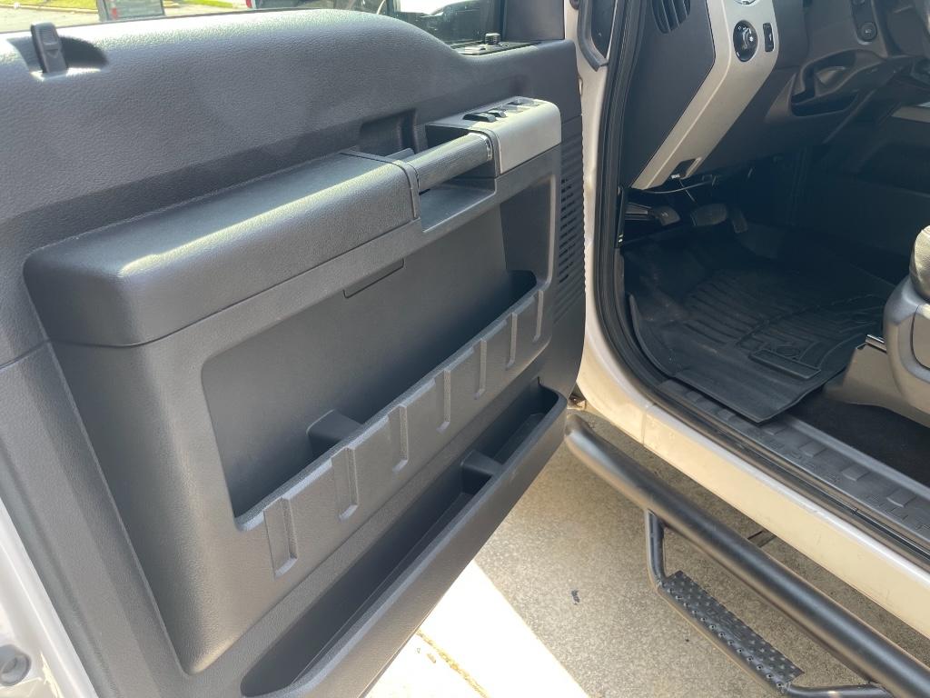 2014 Ford F-350 Super Duty Lariat - Photo 12