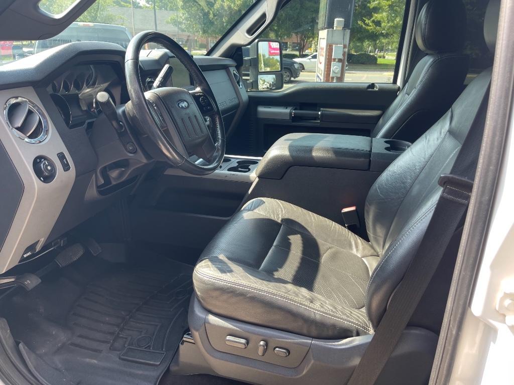 2014 Ford F-350 Super Duty Lariat - Photo 11