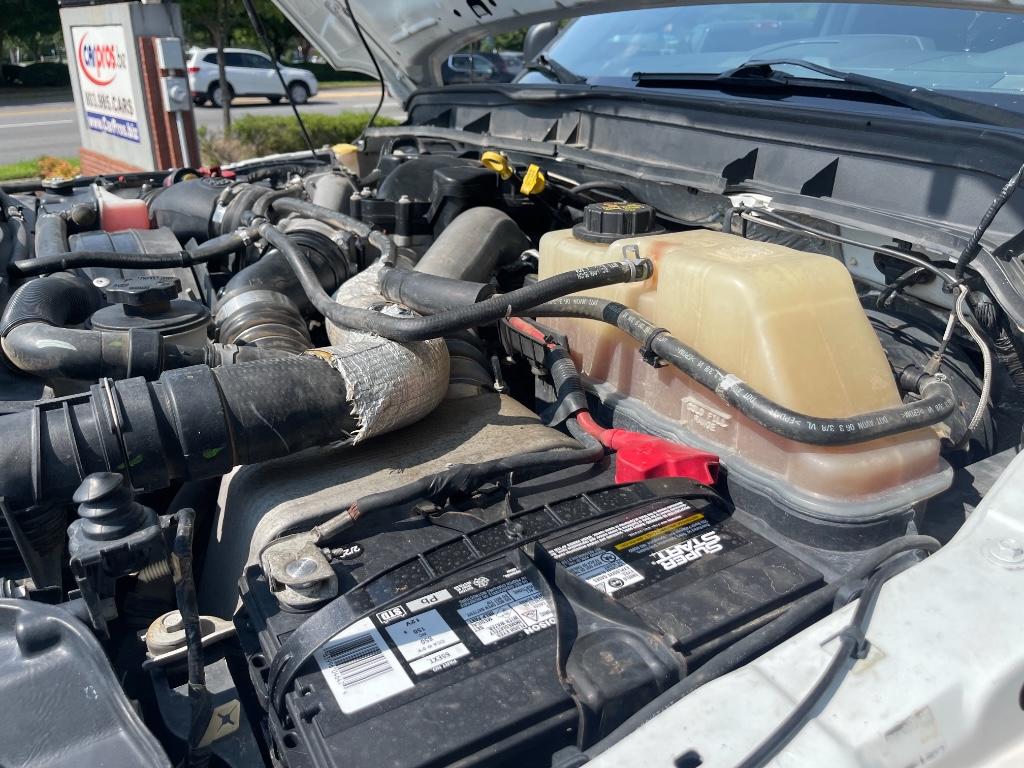 2014 Ford F-350 Super Duty Lariat - Photo 24